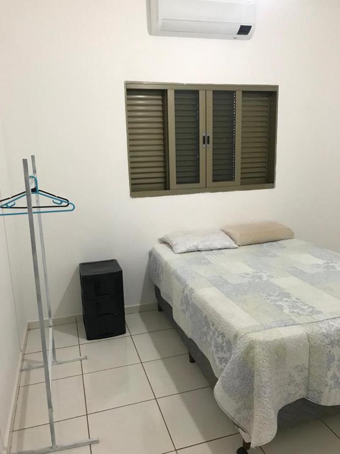 Bela Casa Com Churrasqueira E Estacionamento Villa Olimpia Luaran gambar